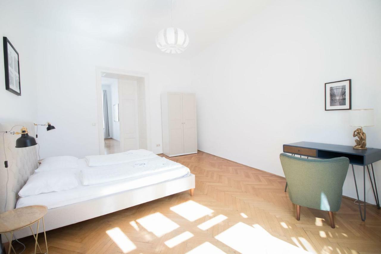 Heymi Apartments Stadtpark Wien Ngoại thất bức ảnh